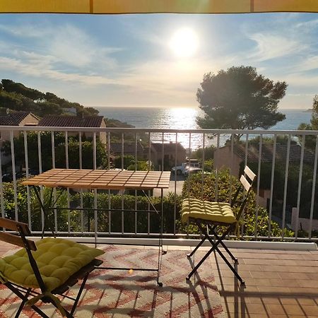 Appartement Avec Terrasse Vue Mer, Proximite Plage, Place Parking ซานารี-ซูร์-แมร์ ภายนอก รูปภาพ