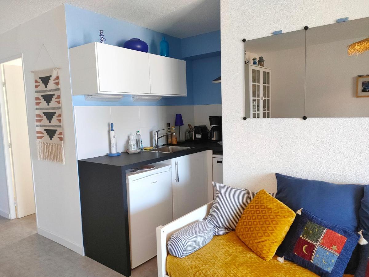 Appartement Avec Terrasse Vue Mer, Proximite Plage, Place Parking ซานารี-ซูร์-แมร์ ภายนอก รูปภาพ